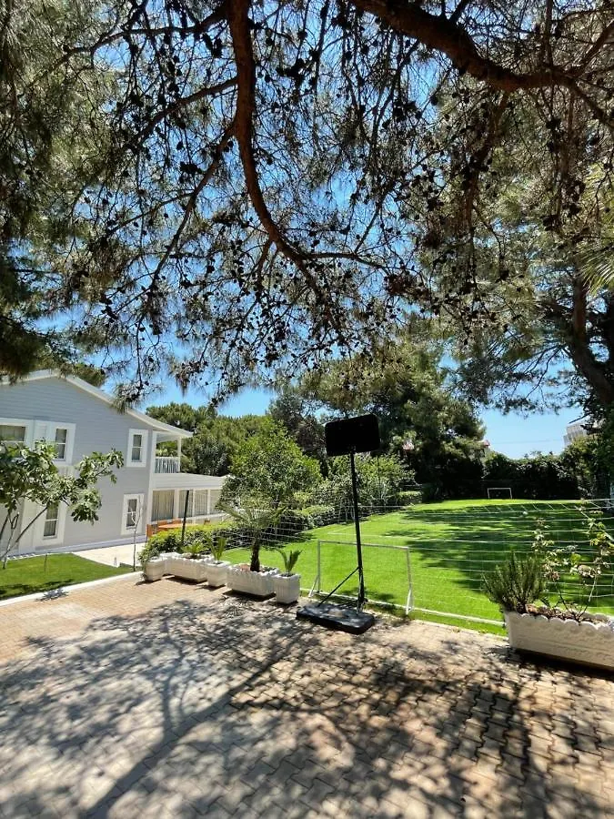 Very Special Villa 6 Bdr Great For Family Reunions 安塔利亚
